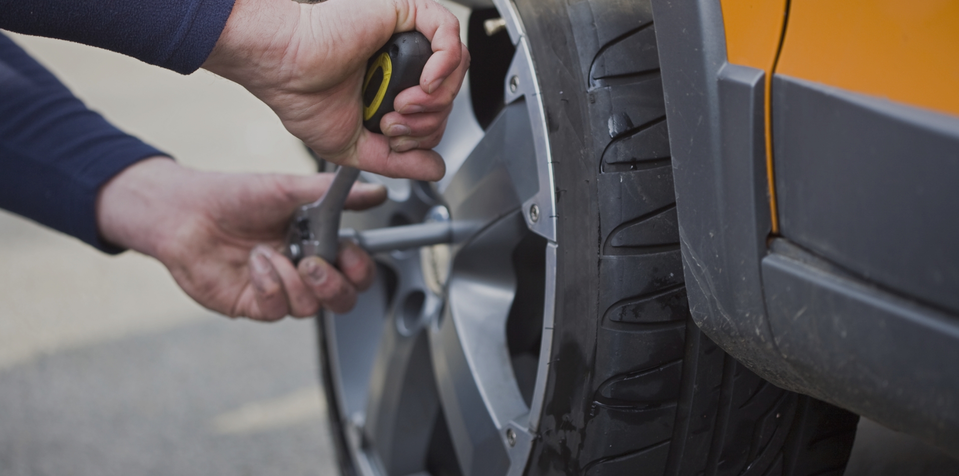 Tyres Fitting Service